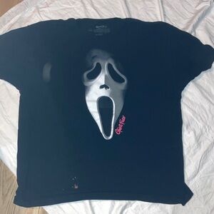 Bioworld Black Tee with Scream Mask Design Halloween